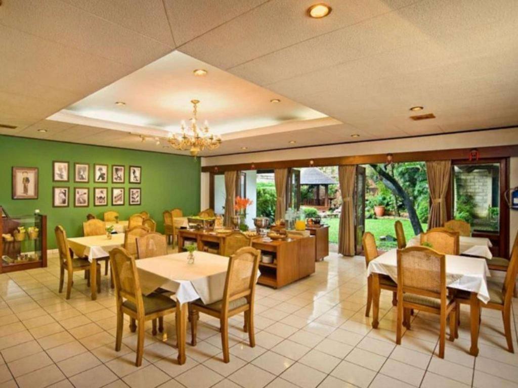 Paniisan Hotel Bandung Exterior photo
